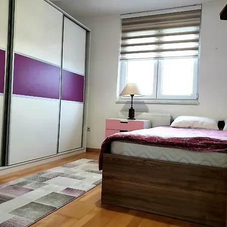 아파트 Apartman Jeti *